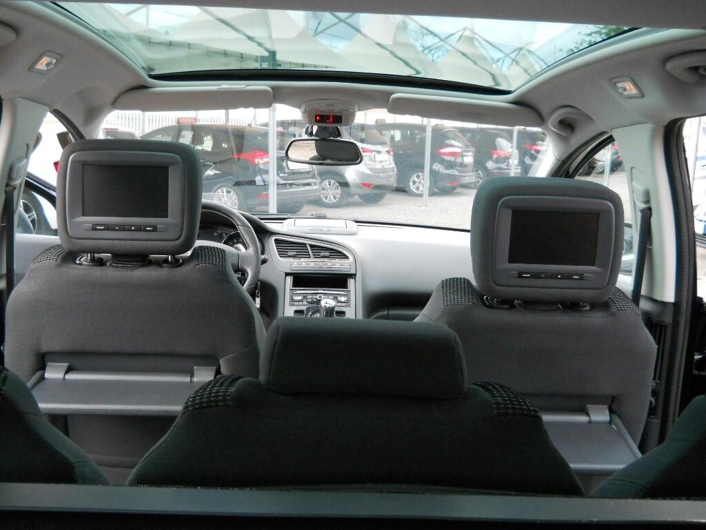 Peugeot 5008 1.6 e-HDi 115CV Stop&Start ETG6 Allure