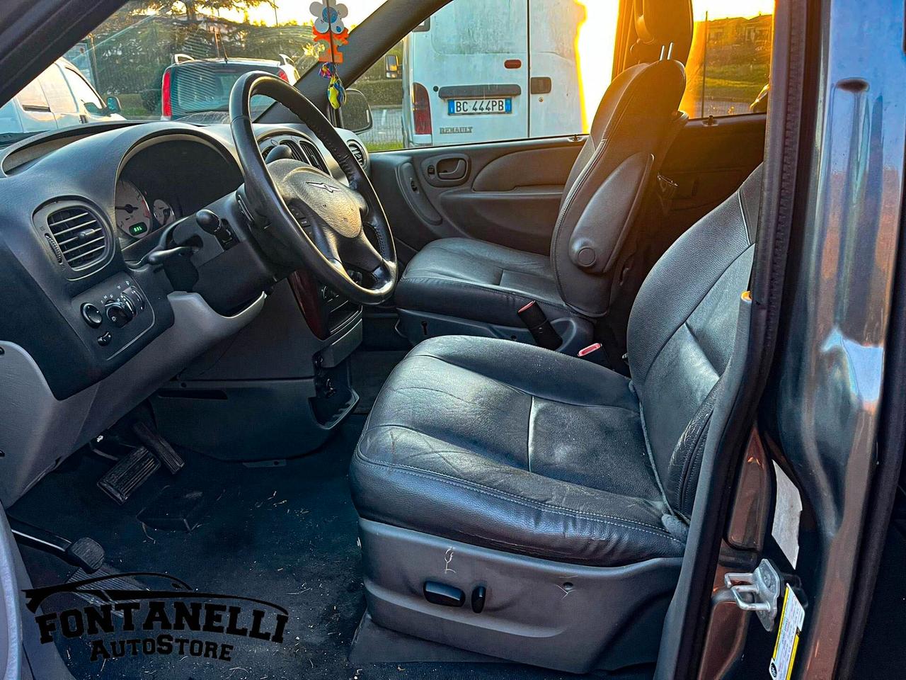 Chrysler Voyager 2.8 CRD cat LX Leather Auto