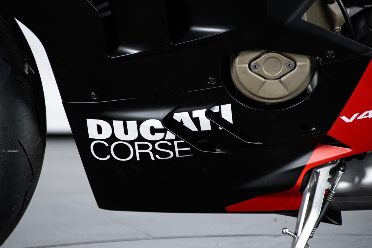 DUCATI PANIGALE V4 SP2 (EDIZIONE NUMERATA N°222) - 2022