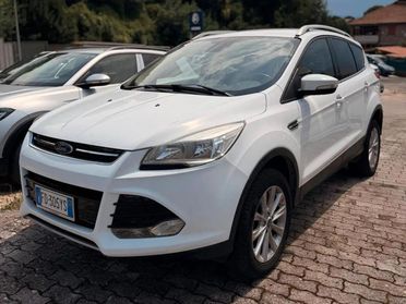 Ford Kuga 2.0 TDCI 150 CV S&S 4WD Powershift Titanium