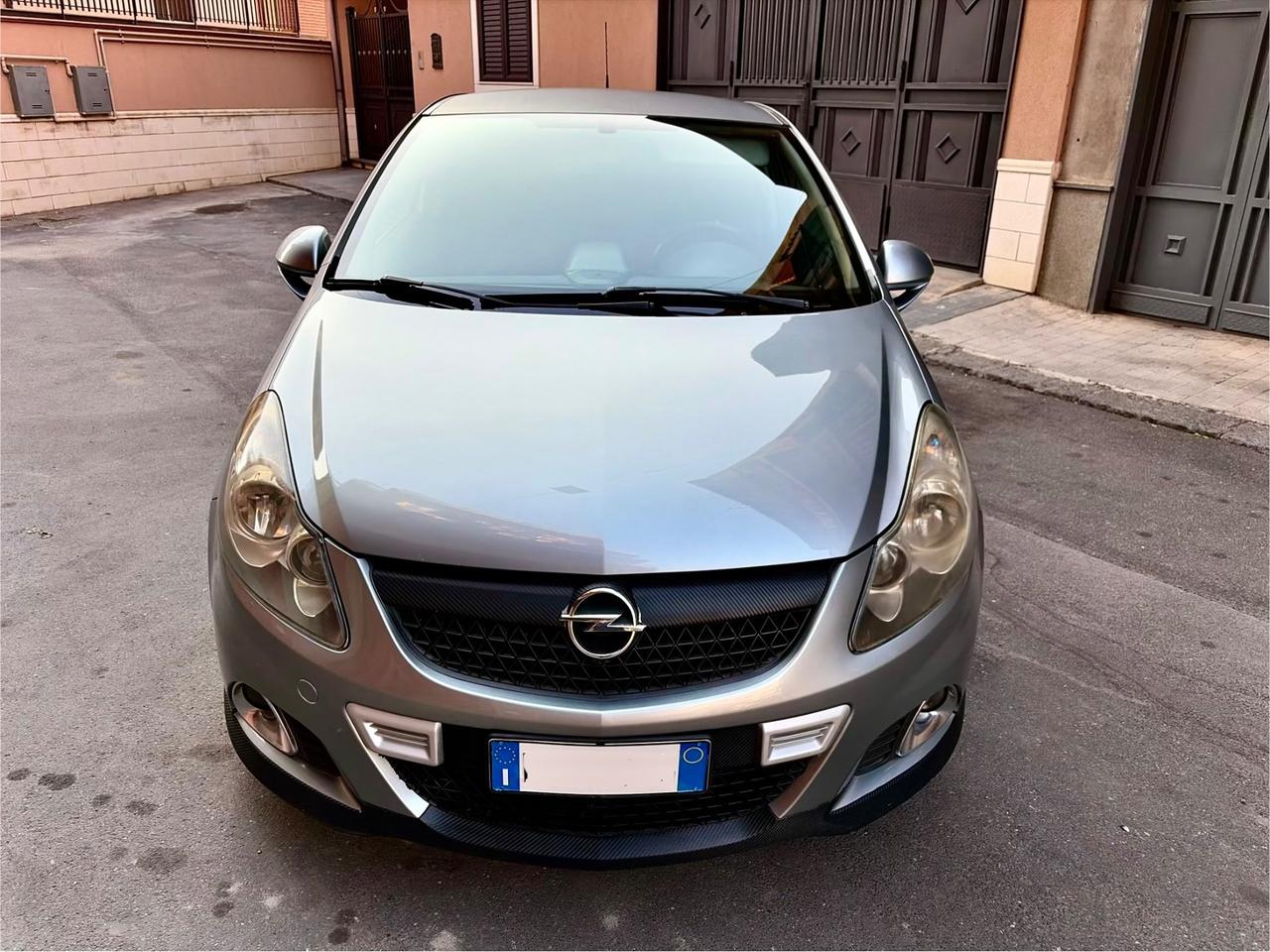Opel Corsa 1.6 T OPC 220cv 16V 3 porte GSI