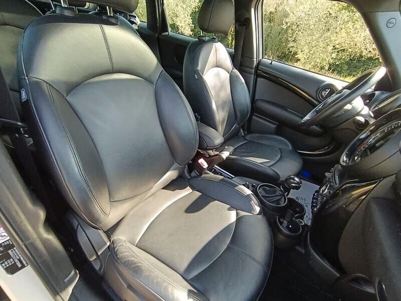 Mini Cooper D Countryman 2.0 Business Automatica