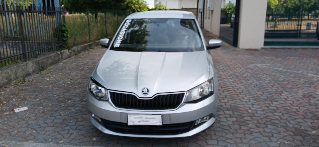 Skoda Fabia 1.0 benzina neopatentati