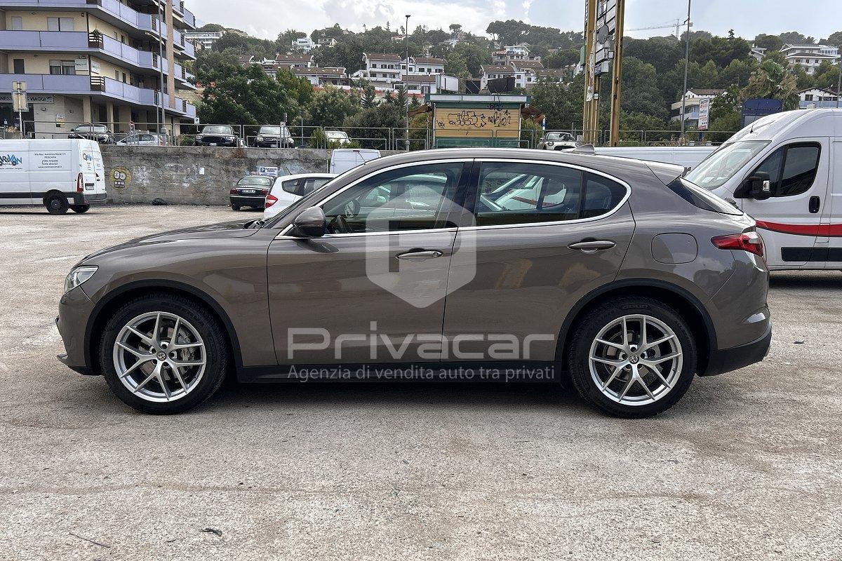 ALFA ROMEO Stelvio 2.2 Turbodiesel 180 CV AT8 RWD Executive