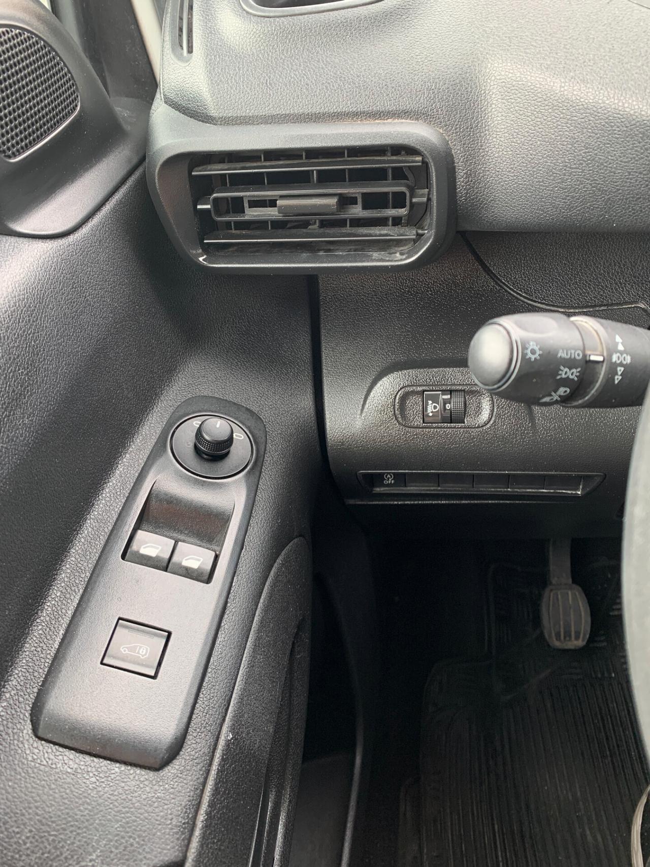 Peugeot Partner 1.5 Diesel 102Cv FURGONE PRO