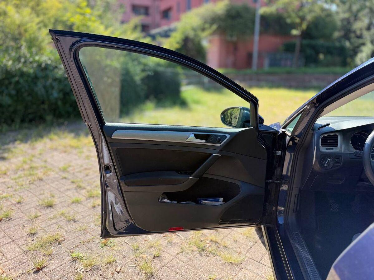 Volkswagen Golf 1.6 tdi Comfortline 5p