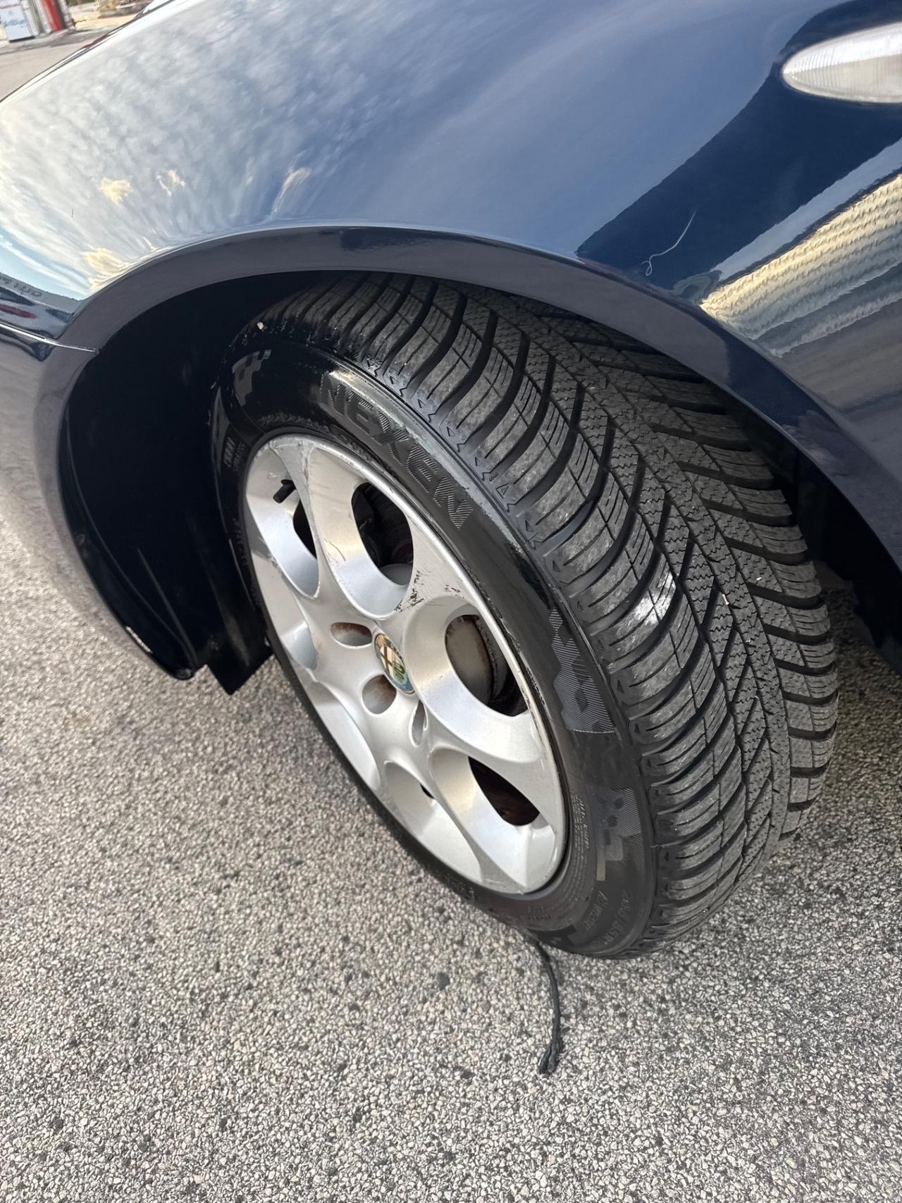 Alfa Romeo 159 1.9 JTDm 16V Exclusive