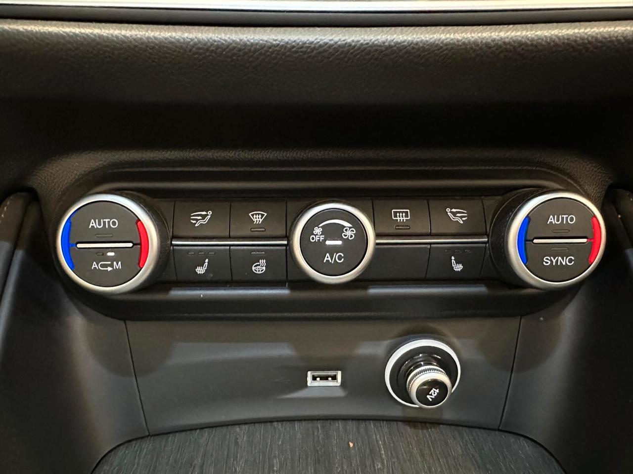 Alfa Romeo Stelvio 2.2 Turbodiesel 210 CV AT8 Q4 Super