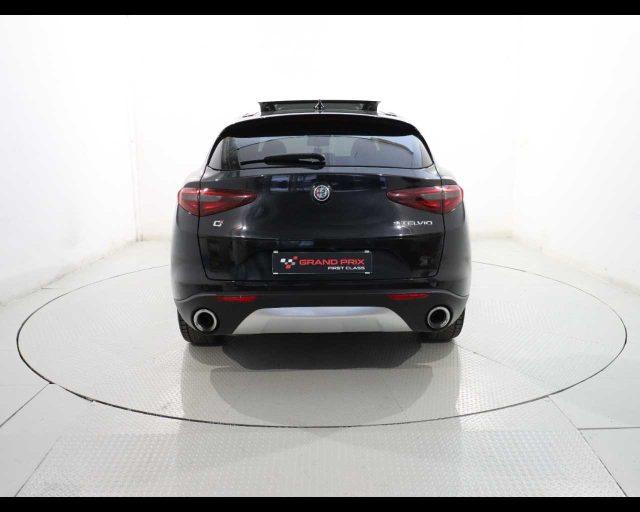 ALFA ROMEO Stelvio 2.2 Turbodiesel 190 CV AT8 Q4 Executive