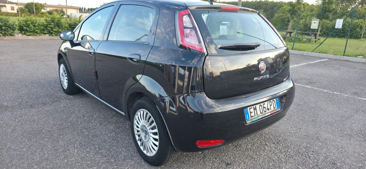 Fiat Punto 1.3 MJT II 75 CV 5 porte Easy neopatentati