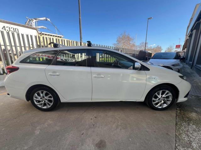 TOYOTA Auris Touring Sports 1.8 Hybrid Active