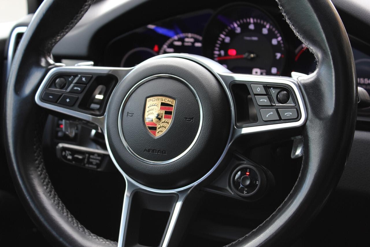 Porsche Cayenne Coupé 3.0 V6 CERCHI DA 21-BLACK LINE-BOSE