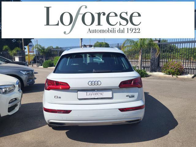 AUDI Q5 40 TDI quattro S tronic Business Sport