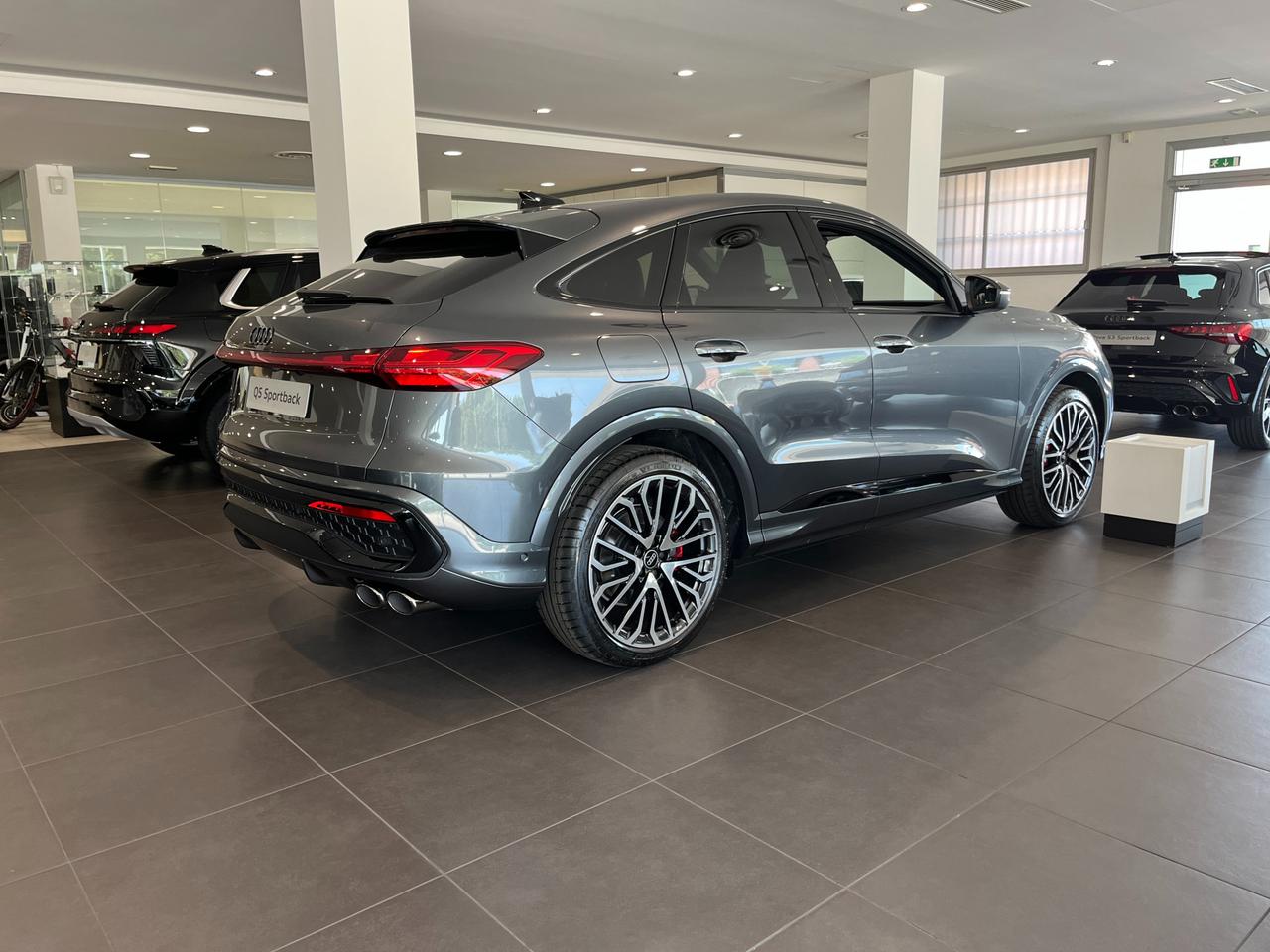 AUDI Audi SQ5 Sportback sport attitude TFSI 270 kW S tronic