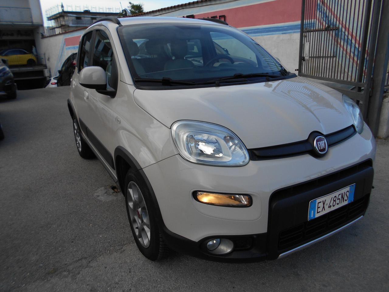 Fiat Panda 0.9 TwinAir Turbo Natural Power Lounge