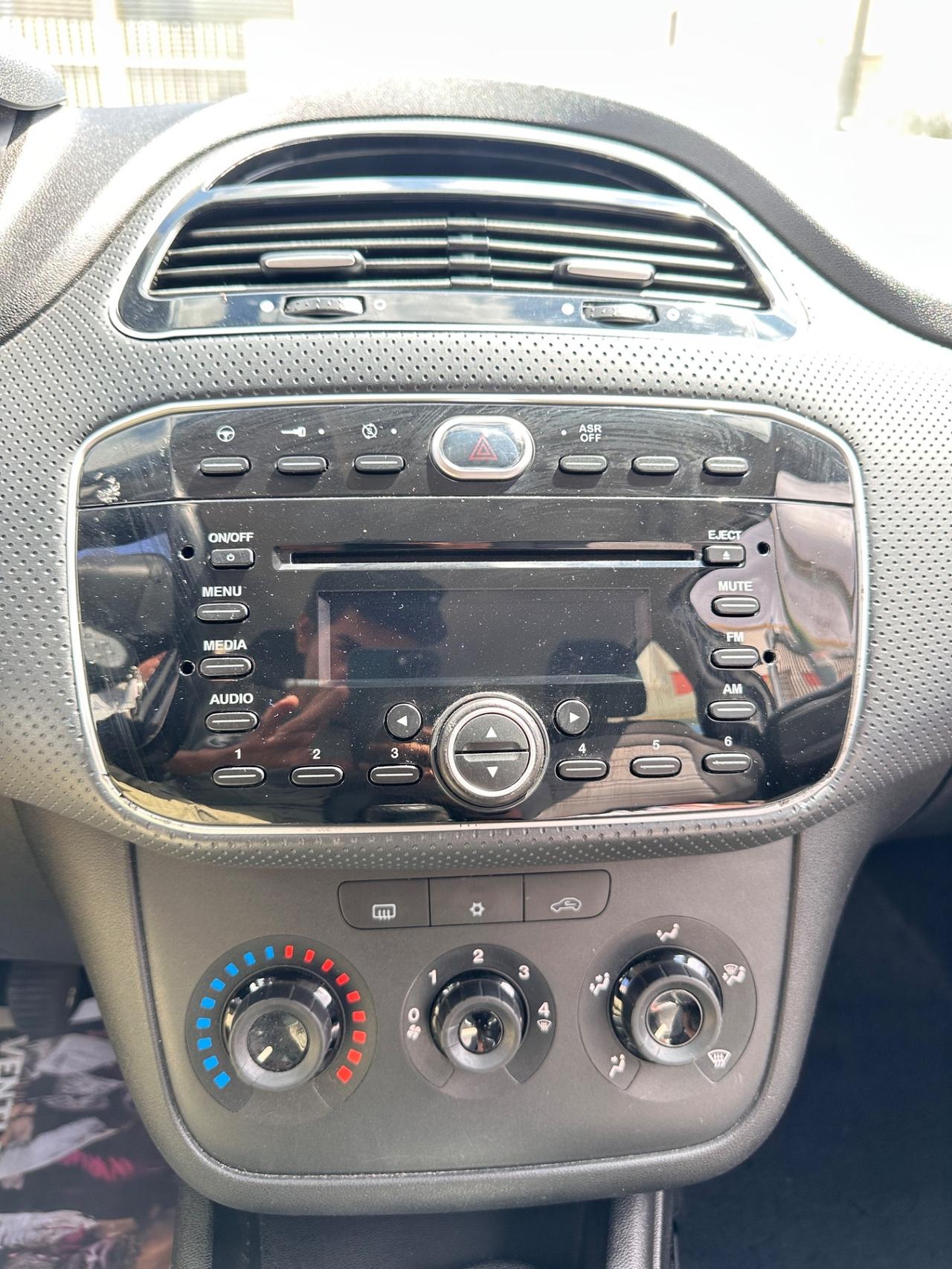 Fiat Punto Evo 1.4 M.Air Emotion-2011