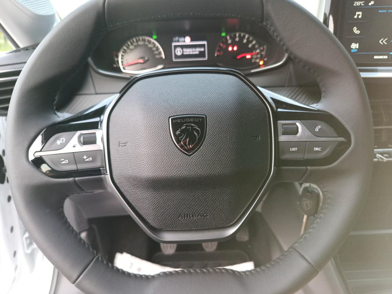 Peugeot 208 1.2 benzina
