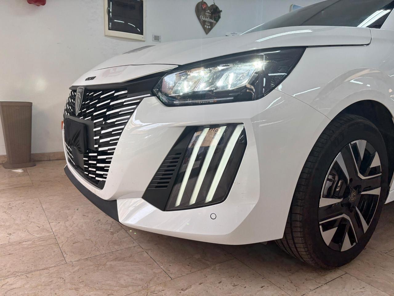 Peugeot 208 Hybrid 110 e-DCS6 Allure My25