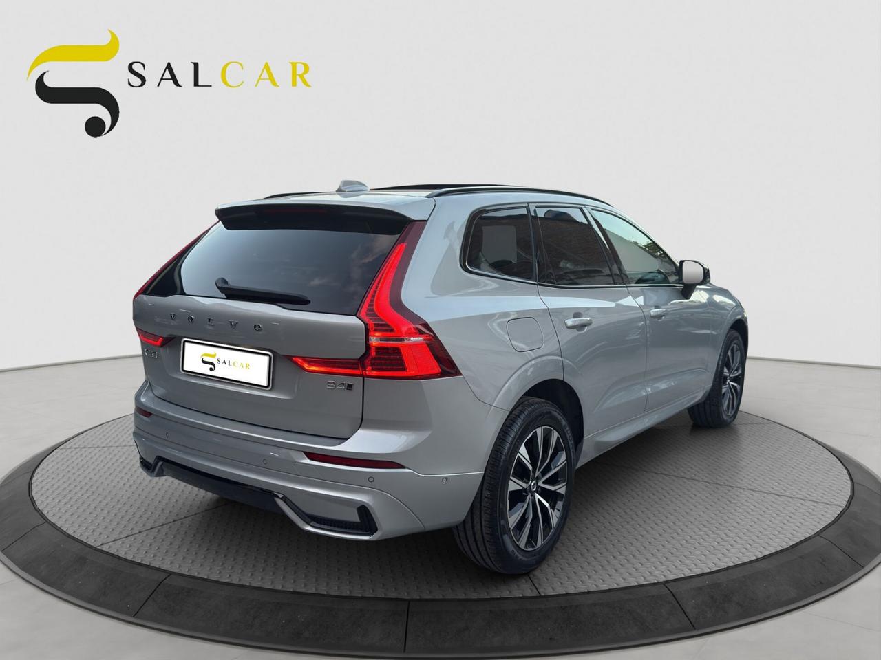 Volvo XC 60 2.0 197cv Plus Dark Tetto 2022