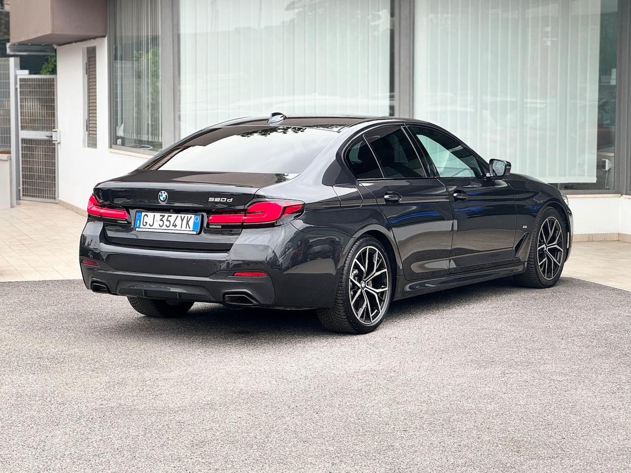 Bmw 520 Diesel 48V Msport 190CV E6 - 2022