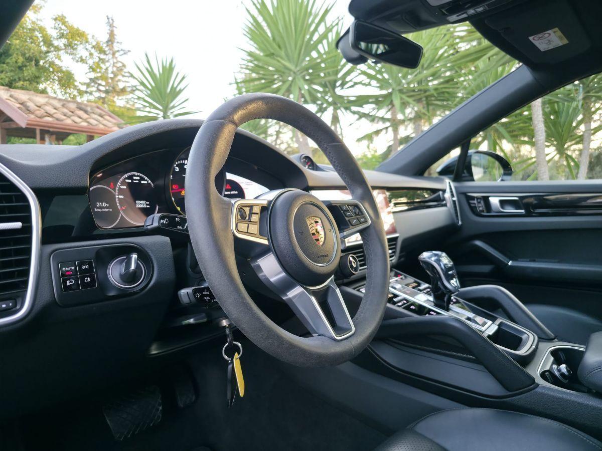 PORSCHE - Cayenne - 3.0 V6