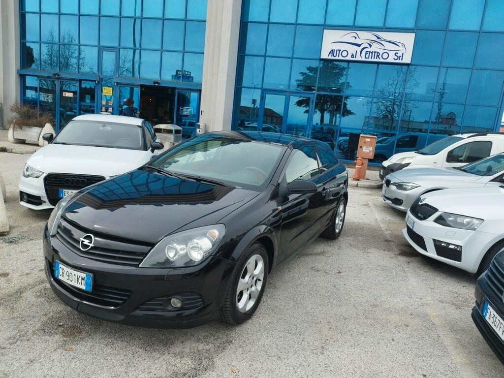 Opel Astra GTC 1.6 16V Twinport