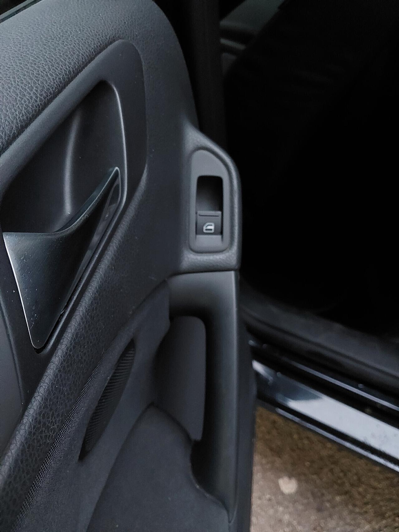 VOLKSWAGEN GOLF 2.0 TDI 5P 110CV 03/2009