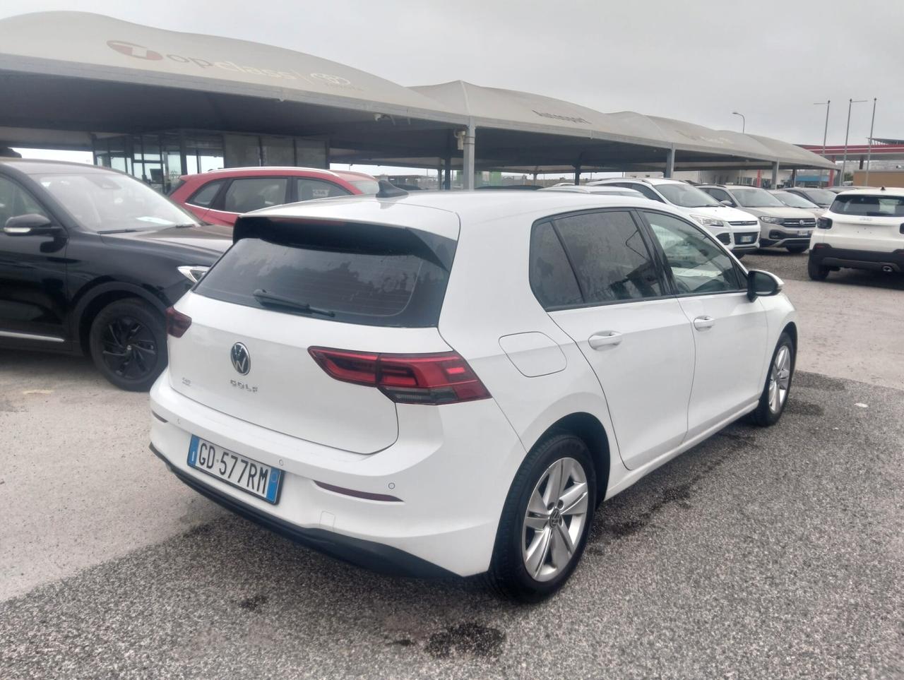 Volkswagen Golf 1.5 TGI DSG Style