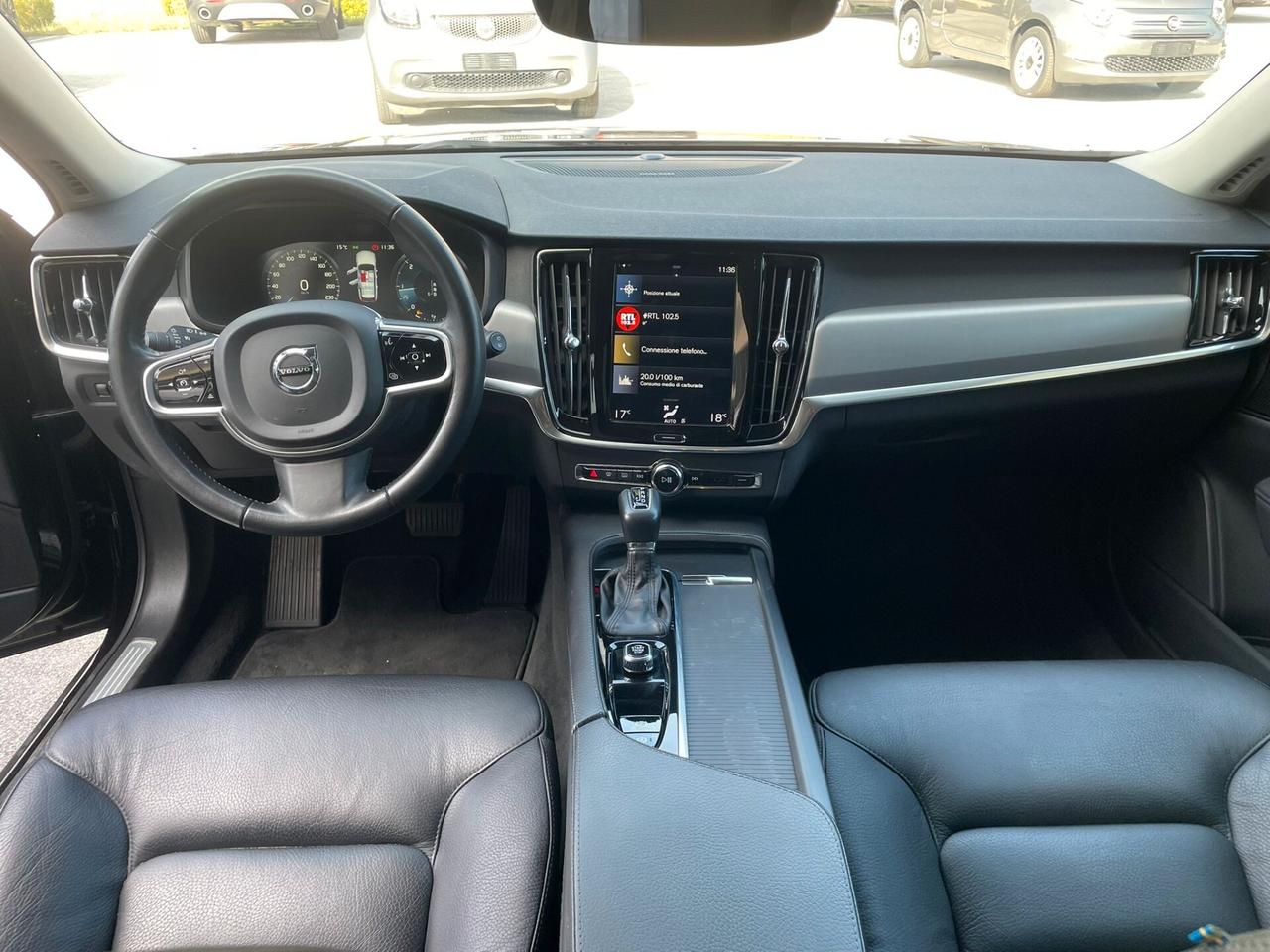 VOLVO V90 2.0d 150cv GEARTRONIC *NAVI-KAMERA-PELLE*