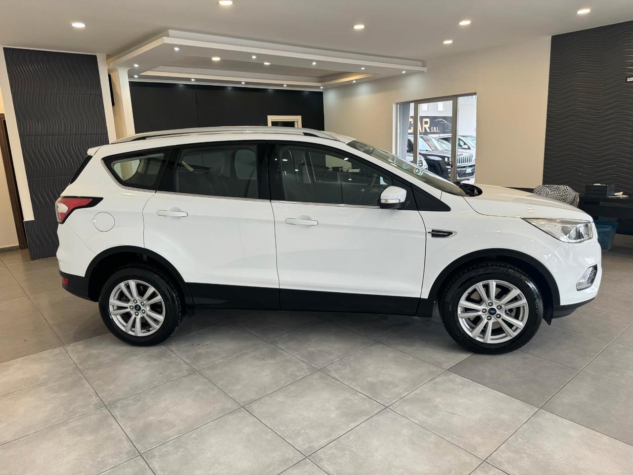 Ford Kuga 1.5 TDCI 120 CV S&S 2WD Business