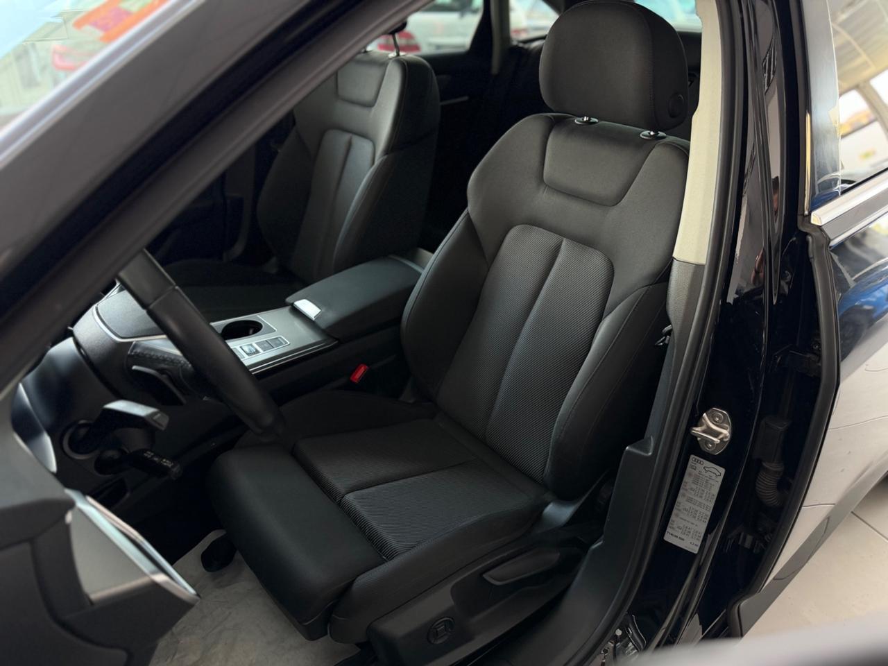 Audi A6 2.0 TDI S tronic ULTRA SLINE IVA ESPOSTA
