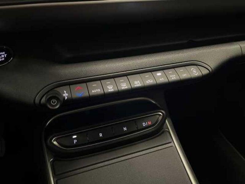 Jeep Avenger 2022 1.2 turbo e-hybrid mhev Altitude fwd 110cv edct6