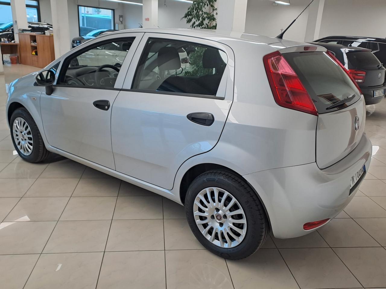 Fiat Punto 1.2 8V 5 porte Street