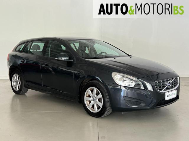 VOLVO V60 D2 1.6 Kinetic
