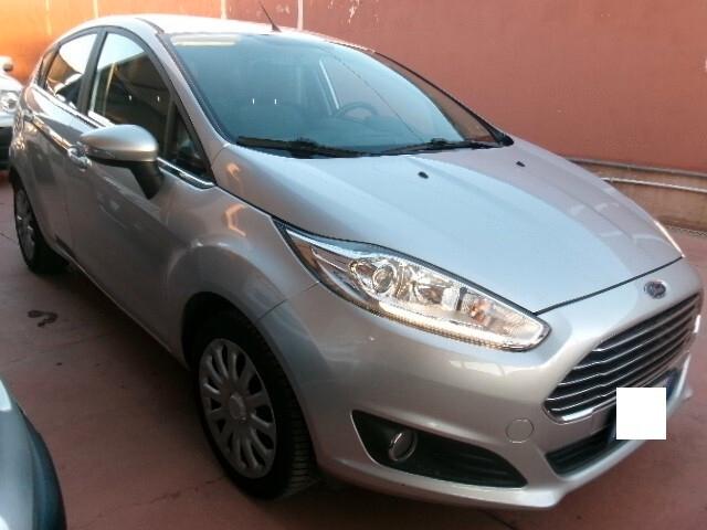 Ford Fiesta 1.5 TDCi 75CV 5 porte Titanium