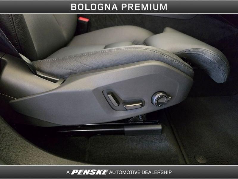 Volvo XC60 XC60 B4 automatico Plus Dark