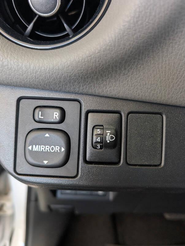 Toyota Yaris 1.5h Active my18