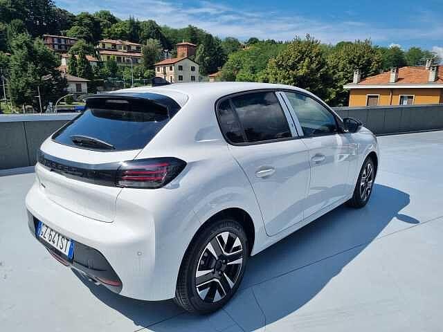Peugeot 208 Allure PureTech 100cv KM ZERO