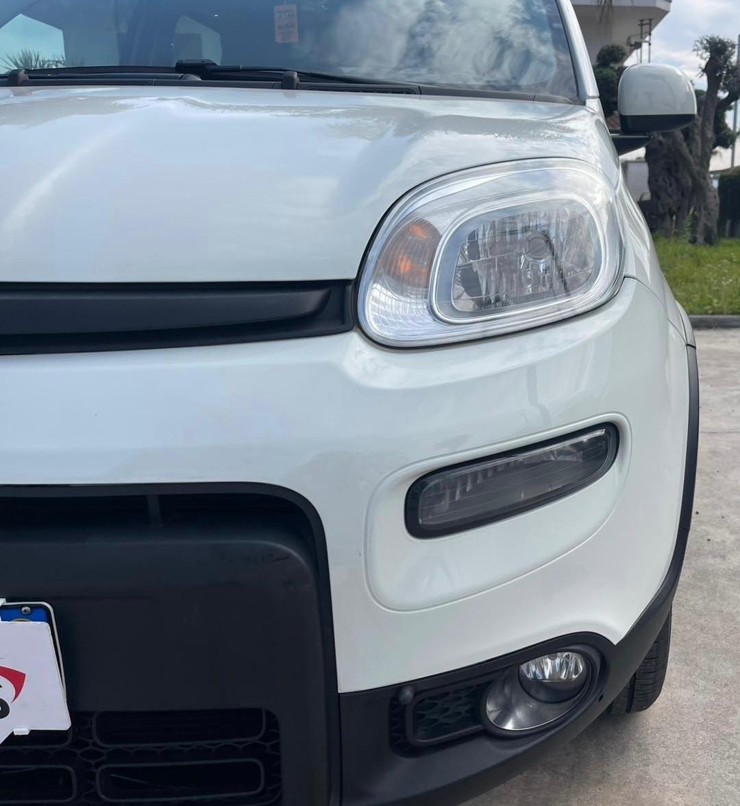 Fiat Panda 0.9 TwinAir Turbo Natural Power City Cross