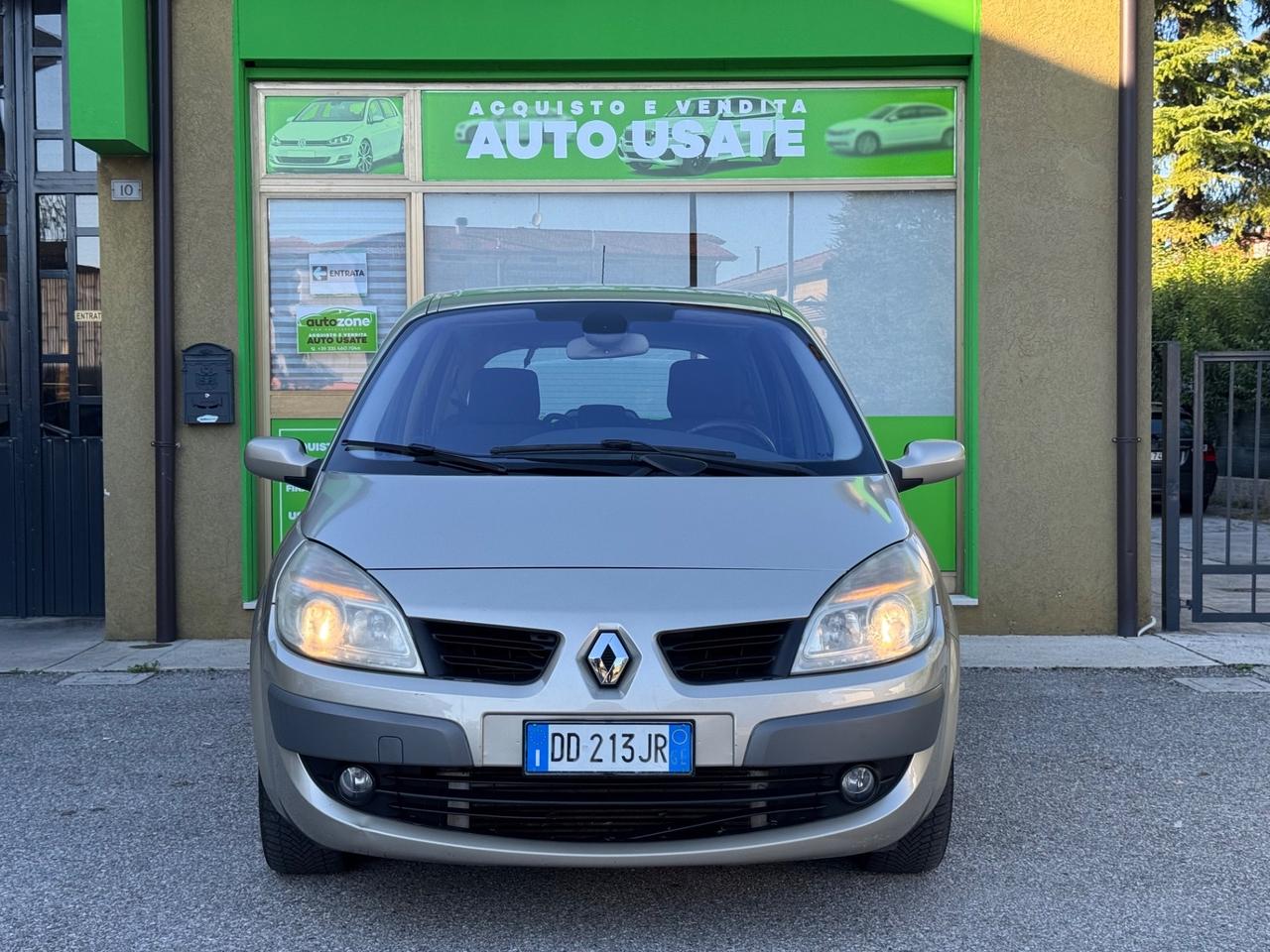Renault Scenic Grand Scénic 2.0 16V dCi