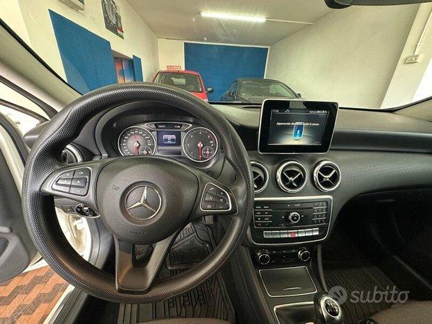 MERCEDES Classe A (W176) A 160 d Business
