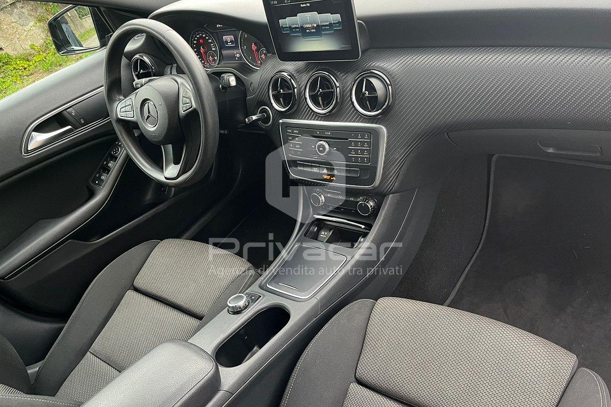 MERCEDES GLA 180 d Automatic Executive