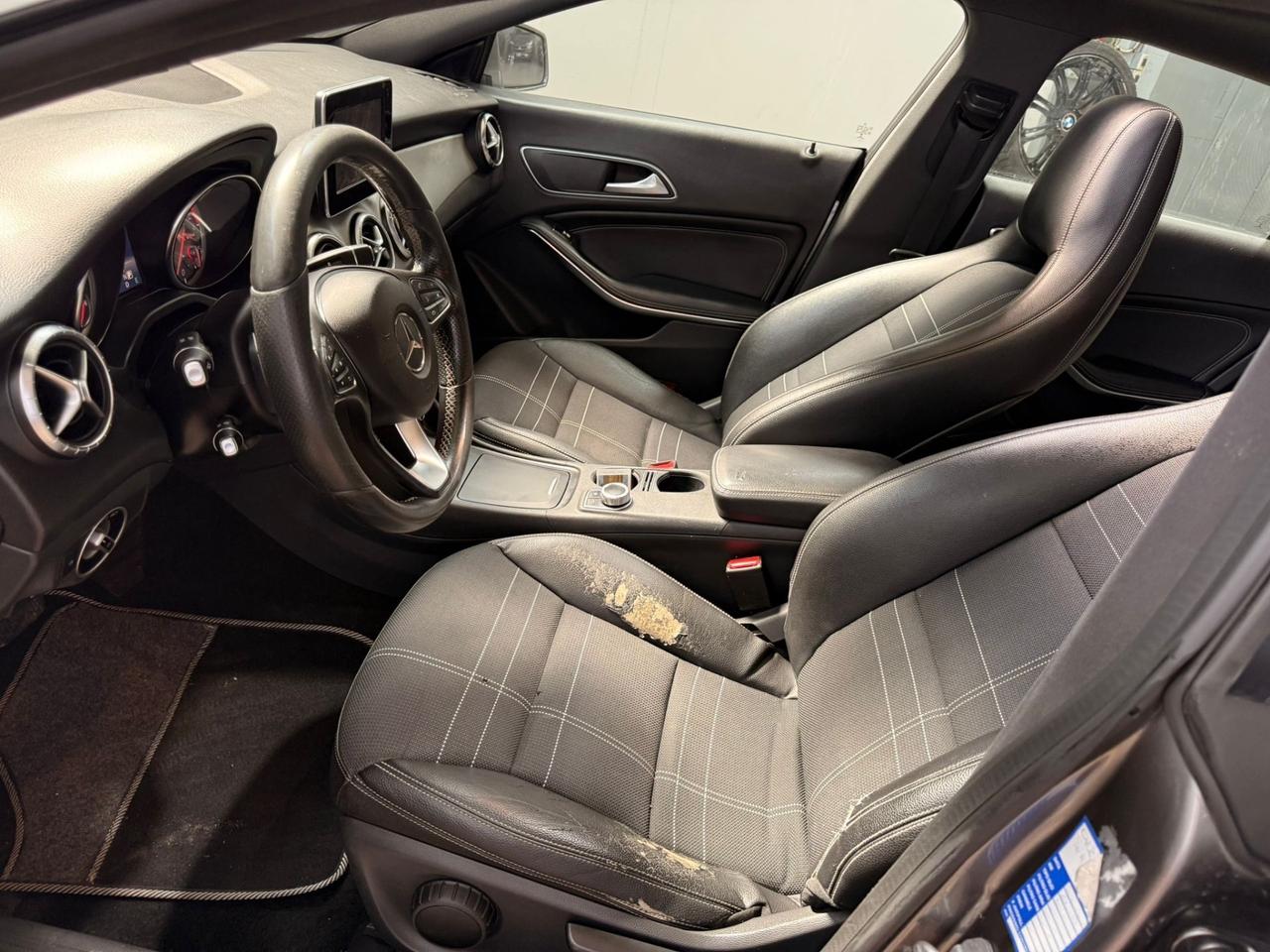 Mercedes-benz CLA 200 CLA 200 d Automatic Shooting Brake AMG Line Premium Plus
