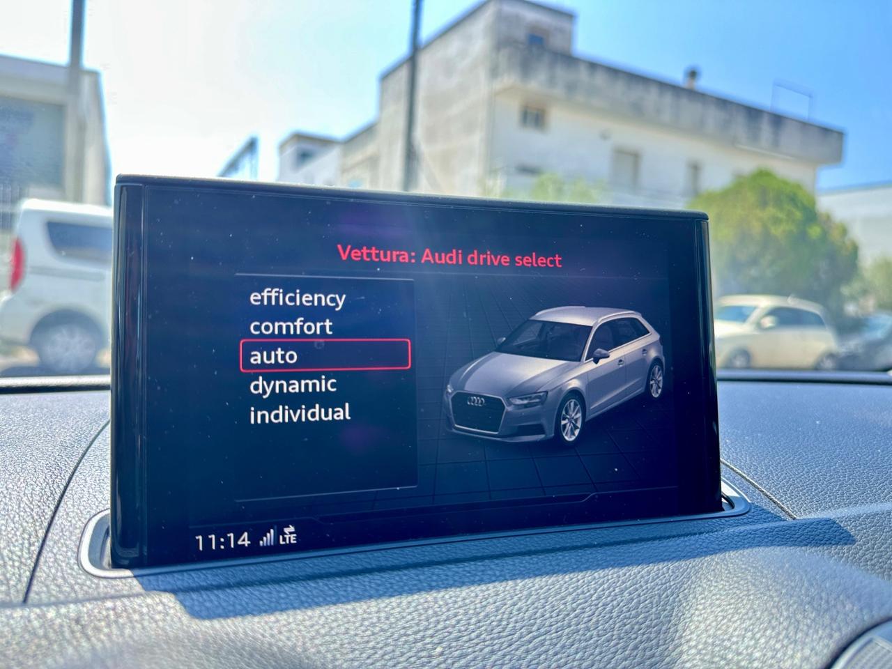 Audi A3 Admired S tronic-2019-VIRTUAL-MATRIX/18”