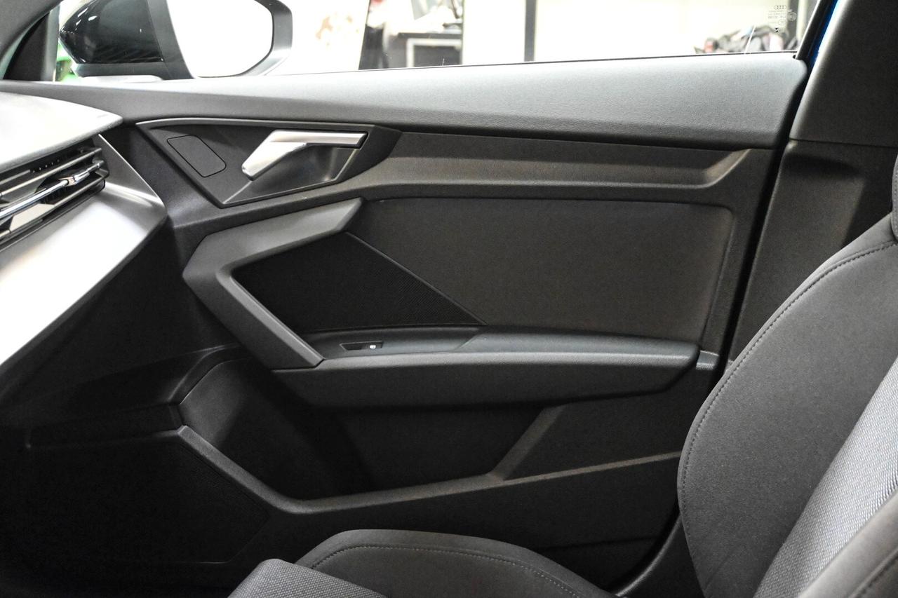 AUDI A3 4ª serie A3 SPB 30 TDI S tronic Busine...