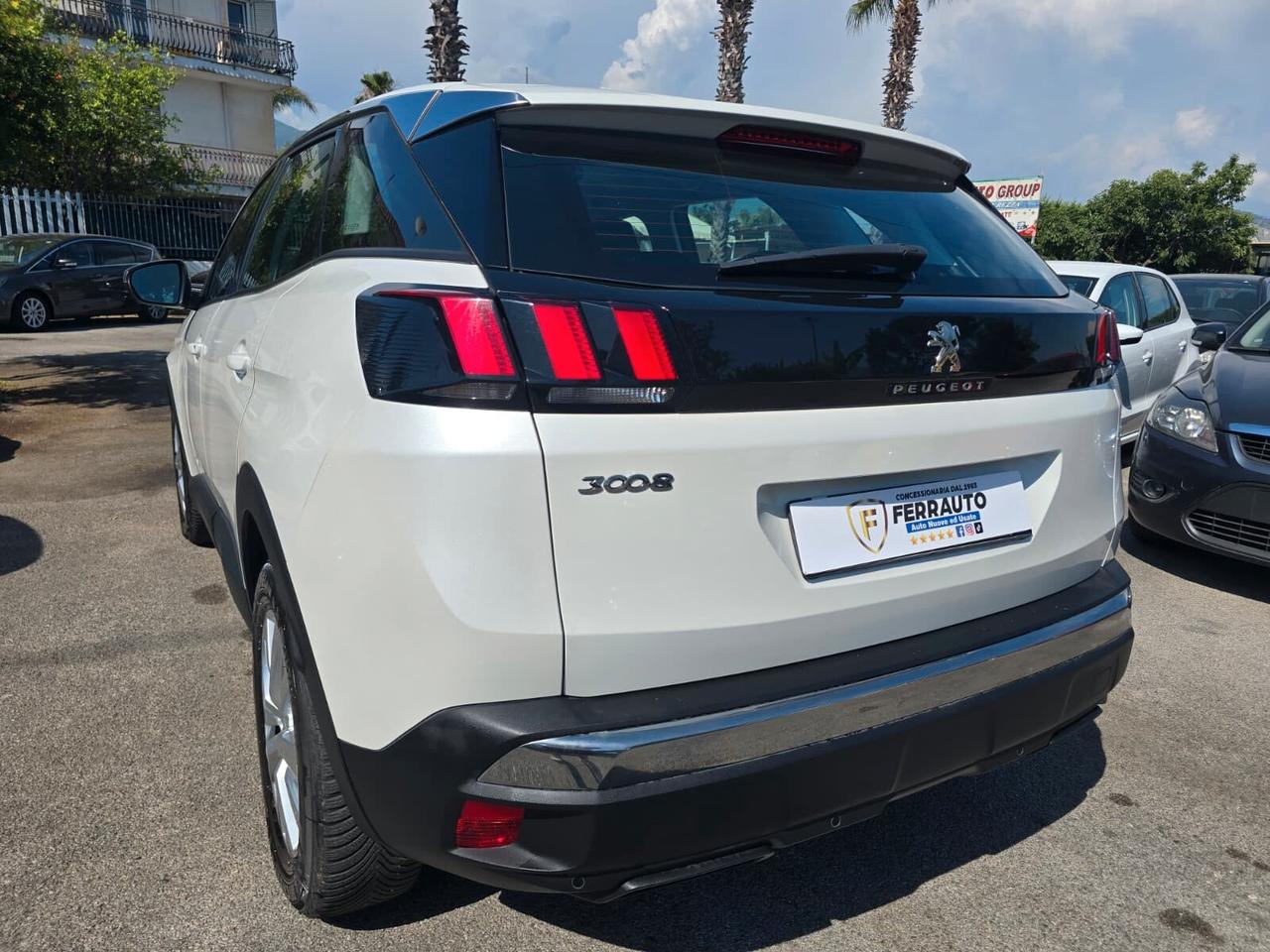 Peugeot 3008 BlueHDi 130 S&S Crossway