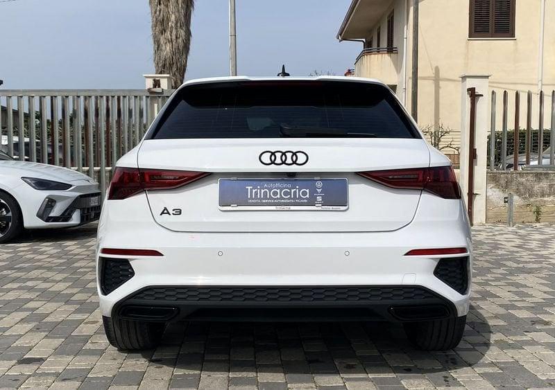 Audi A3 A3 SPB S Line interno ed esterno 2.0 TDI 150CV S-Tronic 35