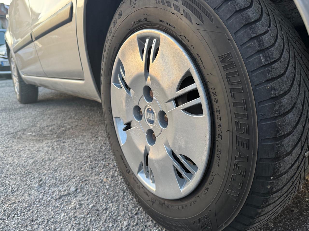 Fiat Panda 1.2 Emotion