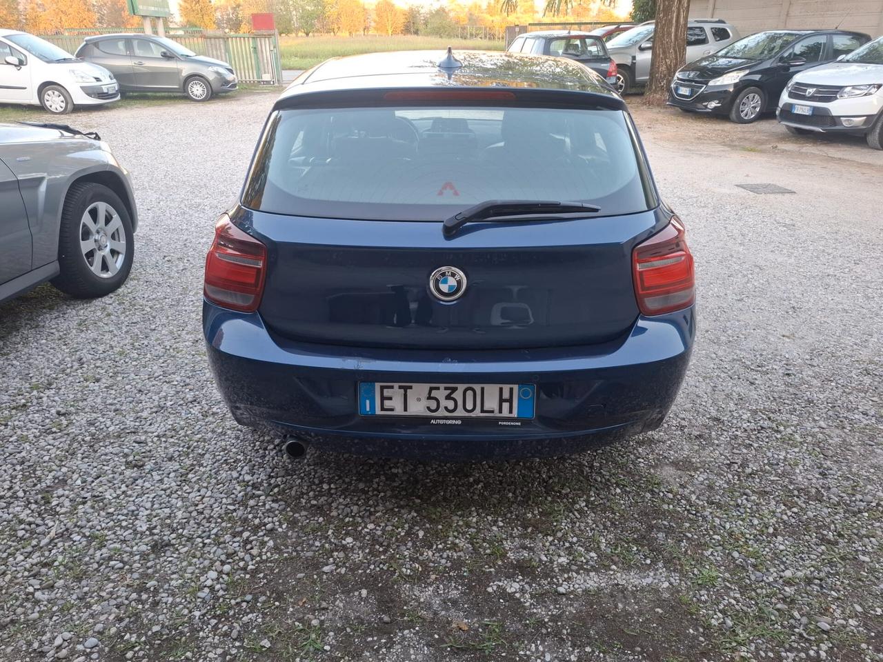 Bmw 114 114d 5p. Unique