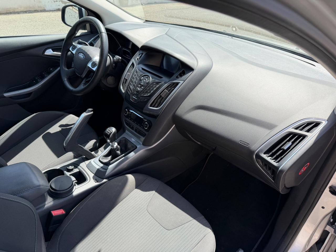 Ford Focus 1.6 TDCi 115 CV Titanium -68.000 KM-